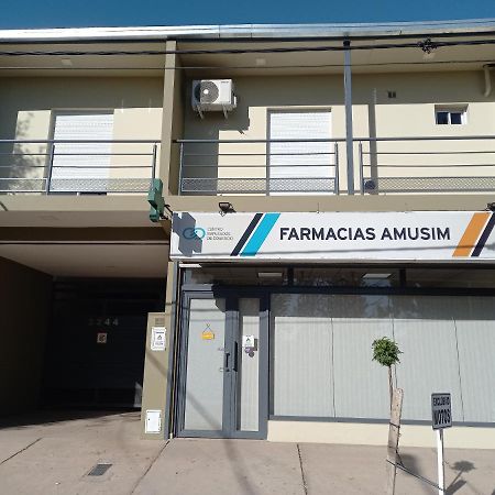 Departamentos Temporarios Raul B. Diaz Lägenhet Santa Rosa  Exteriör bild